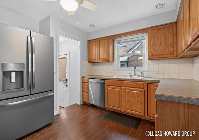 Photo 4 of Single family home for sale at 1548 Rossman Ave SE, Grand Rapids, MI 49507 | MLS# 65026048461 | Listing updated on 2026-10-08
