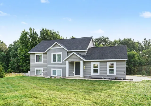 Photo 1 of Single family home for sale at 1495 110th Avenue, Otsego, MI 49078 | MLS# 66026048464 | Listing updated on 2026-09-13