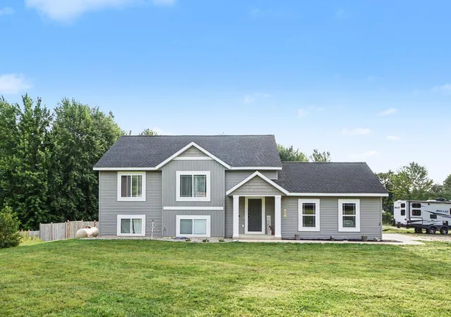 Photo 2 of Single family home for sale at 1495 110th Avenue, Otsego, MI 49078 | MLS# 66026048464 | Listing updated on 2026-09-13