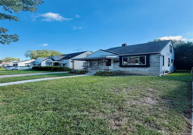 Photo 3 of Single family home for sale at 7460 Dacosta, Redford, MI 48239 | MLS# 20261073459 | Listing updated on 2026-09-15
