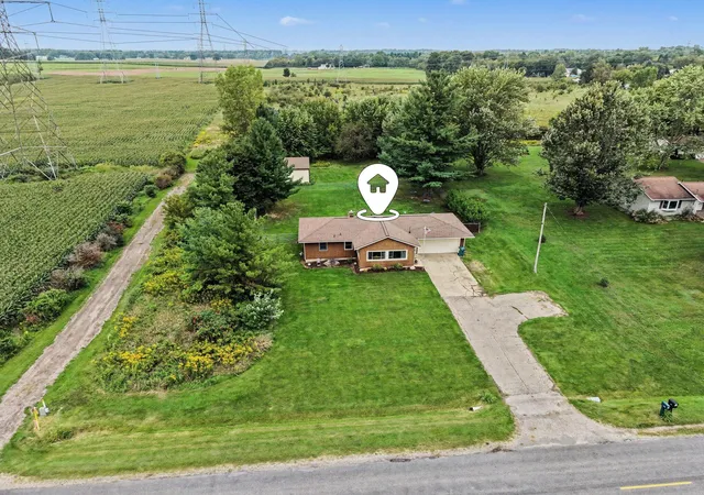 Single family home for sale at 927 Lincoln St, Grand Rapids, MI 49534 | MLS# 65026048468