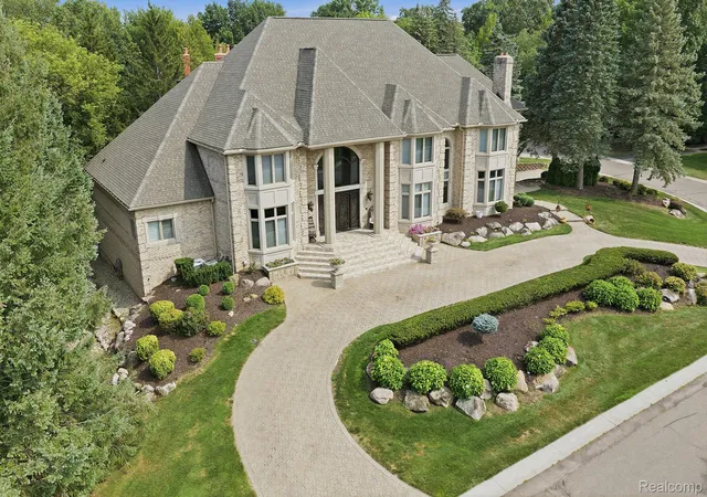 Single family home for sale at 2417 Heronwood Dr, Bloomfield Hills, MI 48302 | MLS# 20261073467