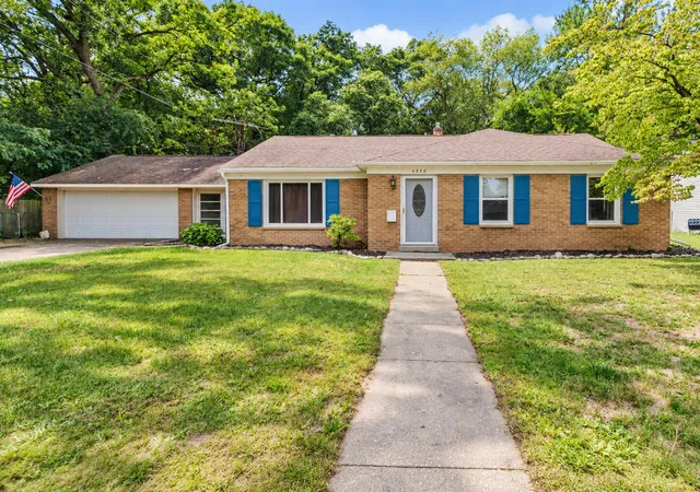 Photo 1 of Single family home for sale at 4250 Pembrook St, Kalamazoo, MI 49008 | MLS# 66026048476 | Listing updated on 2026-09-17