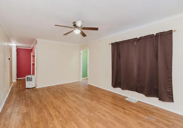 Photo 4 of Single family home for sale at 4250 Pembrook St, Kalamazoo, MI 49008 | MLS# 66026048476 | Listing updated on 2026-09-17