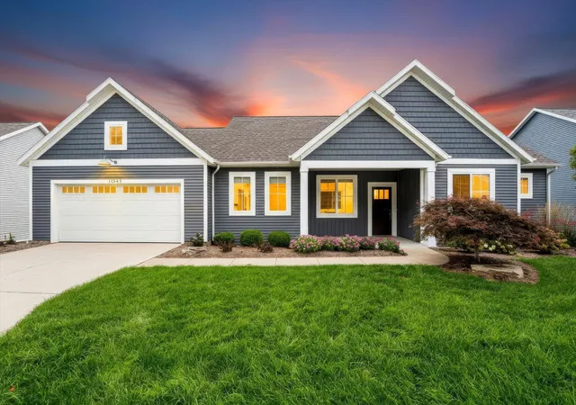 Photo 2 of Condo for sale at 1043 Castlebay Way, Hudsonville, MI 49426 | MLS# 65026048481 | Listing updated on 2026-09-18