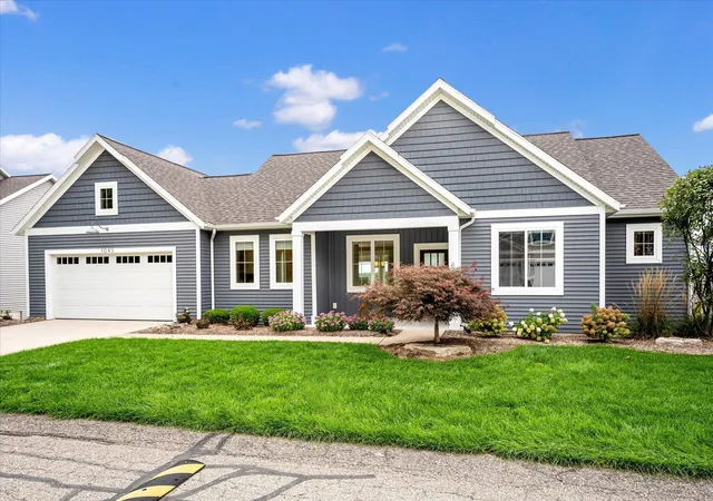 Photo 3 of Condo for sale at 1043 Castlebay Way, Hudsonville, MI 49426 | MLS# 65026048481 | Listing updated on 2026-09-18