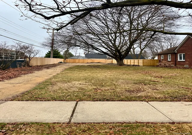 Photo 4 of Land for sale at 115 N Blair, Royal Oak, MI 48067 | MLS# 20261073505 | Listing updated on 2026-10-19