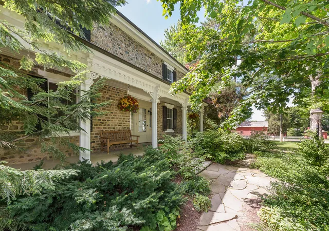 Photo 2 of Single family home for sale at 10725 Jerusalem Rd, Chelsea, MI 48118 | MLS# 81026048491 | Listing updated on 2026-09-11