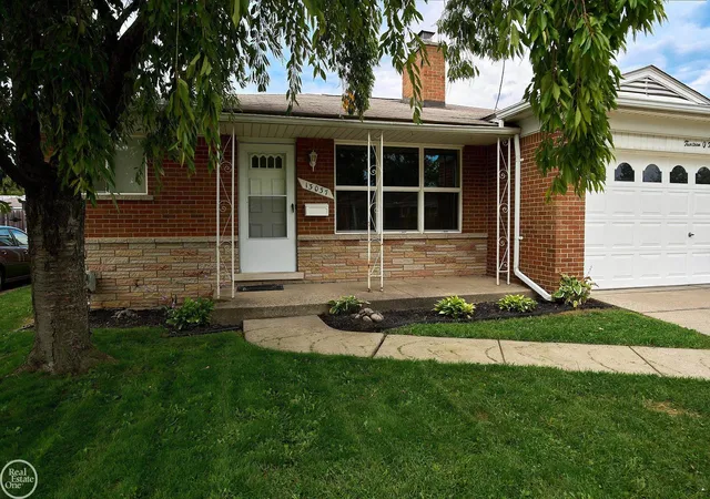 Photo 3 of Single family home for sale at 13037 Champaign Ave, Warren, MI 48089 | MLS# 58050221539 | Listing updated on 2026-09-18