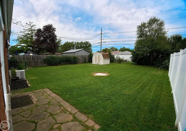 Photo 3 of Single family home for sale at 13037 Champaign Ave, Warren, MI 48089 | MLS# 58050221539 | Listing updated on 2026-09-18