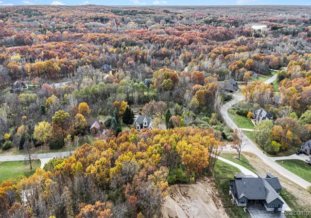 Photo 4 of Land for sale at 11136 Delphinium Dr, Fenton, MI 48430 | MLS# 20261073510 | Listing updated on 2026-09-11