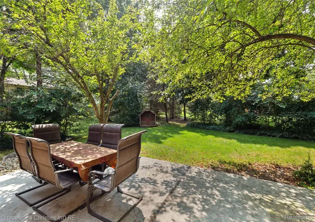Photo 3 of Single family home for sale at 41101 Croydon Ct, Northville, MI 48168 | MLS# 20261073517 | Listing updated on 2026-09-12