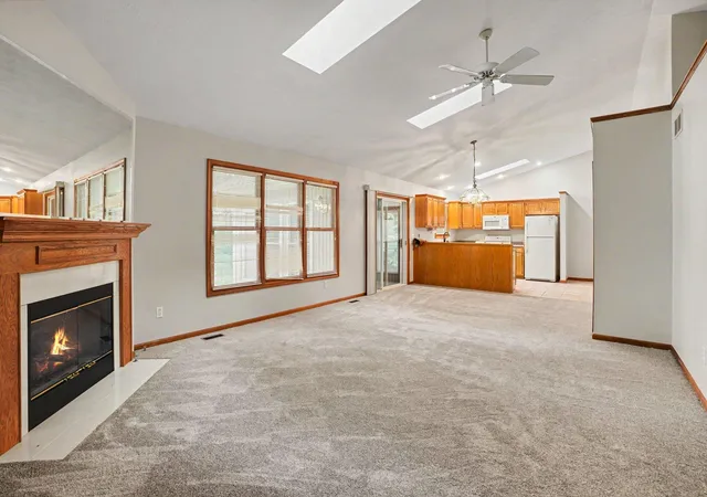 Listing Photo 4 - Condo for sale in building located at 1498 Estero Dr, Portage, MI 49024