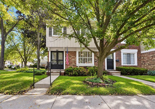 Condo for sale at 1938 Torquay Ave, Royal Oak, MI 48073 | MLS# 20261073521