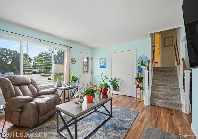 Photo 4 of Single family home for sale at 41637 Cimarron St, Clinton Township, MI 48038 | MLS# 20261073529 | Listing updated on 2026-09-12