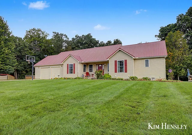 Photo 2 of Single family home for sale at 9177 W 112th Street #A & B, Twin Lake, MI 49457 | MLS# 65026048514 | Listing updated on 2026-09-18