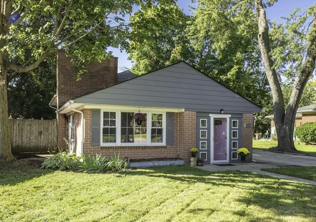 Photo 2 of Single family home for sale at 832 E Forest Ave, Ypsilanti, MI 48198 | MLS# 81026048531 | Listing updated on 2026-09-17