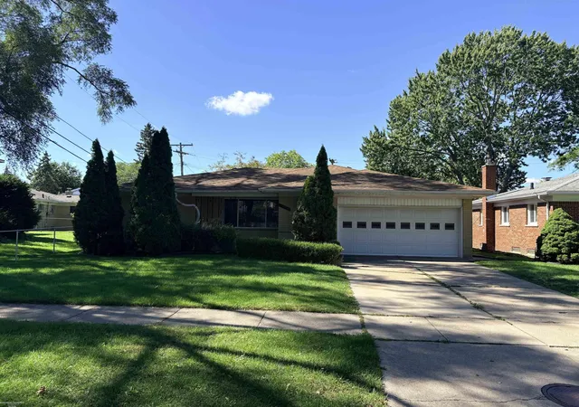 Photo 2 of Single family home for sale at 31225 Frank Dr, Warren, MI 48093 | MLS# 58050221552 | Listing updated on 2026-10-06