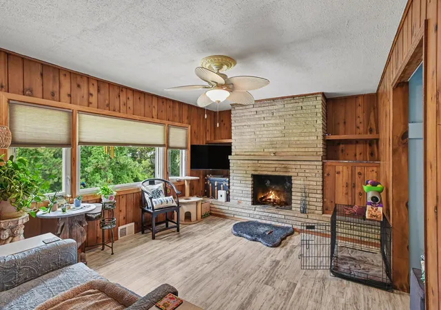 Photo 3 of Single family home for sale at 45 Marine Dr, Battle Creek, MI 49015 | MLS# 66026048535 | Listing updated on 2026-09-12