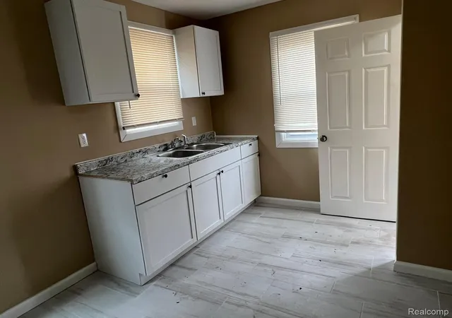 Photo 3 of Single family home for sale at 16213 Tuller St, Detroit, MI 48221 | MLS# 20261073566 | Listing updated on 2026-09-12