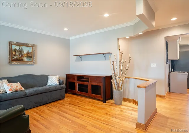 Photo 4 of Single family home for sale at 29401 Bon Mar Dr, Warren, MI 48088 | MLS# 20261073572 | Listing updated on 2026-09-18