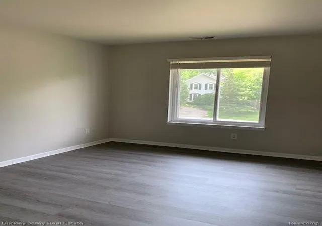 Photo 4 of Multi family home for sale at 725 Clark St, Brighton, MI 48116 | MLS# 20261073573 | Listing updated on 2026-09-12