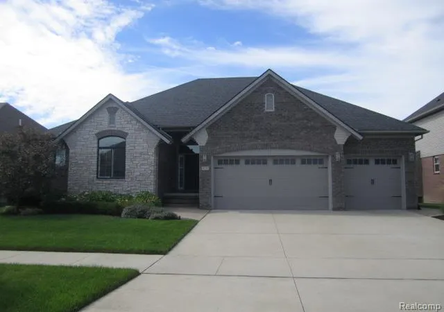Photo 1 of Single family home for sale at 49389 Monarch Dr, Macomb, MI 48044 | MLS# 20261073584 | Listing updated on 2026-10-18
