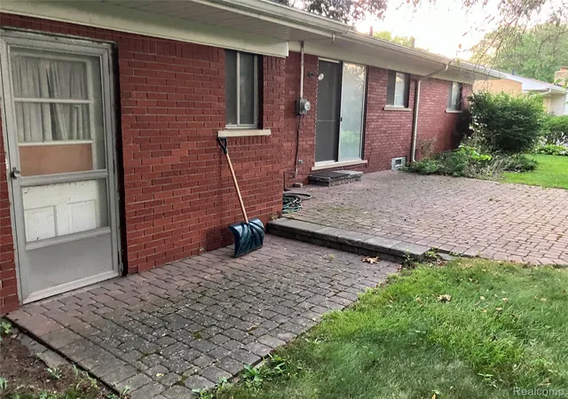 Photo 3 of Single family home for sale at 37054 Maas Dr, Sterling Heights, MI 48312 | MLS# 20261073587 | Listing updated on 2026-09-12