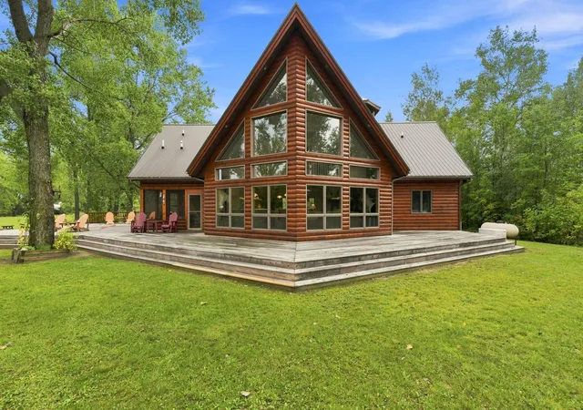 Photo 3 of Single family home for sale at 2646 S National City Rd, Sherman Township Iosco, MI 48748 | MLS# 81026048559 | Listing updated on 2026-09-11