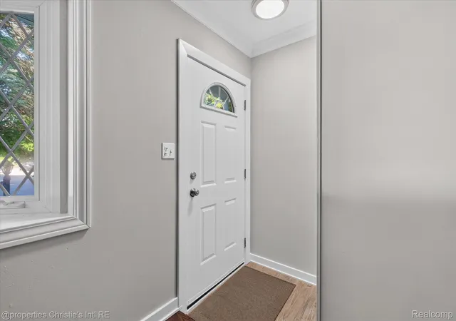 Photo 3 of Single family home for sale at 1582 Stephens Dr, Ypsilanti, MI 48198 | MLS# 20261073589 | Listing updated on 2026-09-11