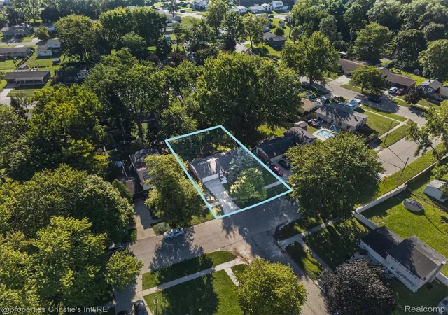 Photo 43 of Single family home for sale at 1582 Stephens Dr, Ypsilanti, MI 48198 | MLS# 20261073589 | Listing updated on 2026-09-11
