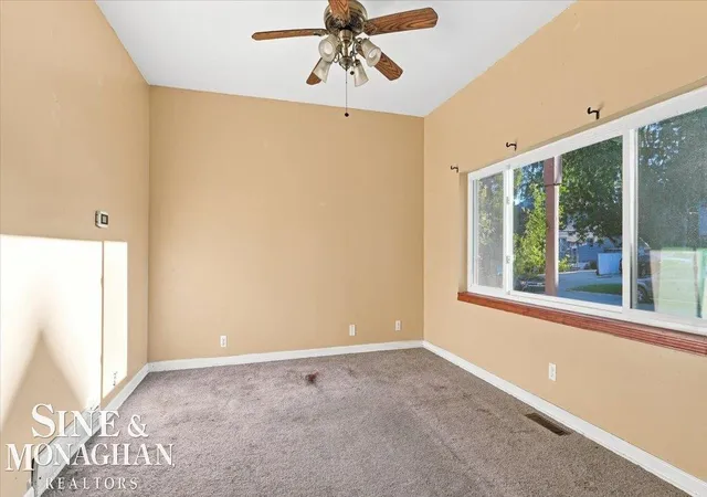 Photo 3 of Single family home for sale at 419 14th Street, Port Huron, MI 48060 | MLS# 58050221563 | Listing updated on 2026-09-11