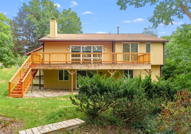 Photo 4 of Single family home for sale at 4038 Heights Ln, Kalamazoo, MI 49008 | MLS# 66026048562 | Listing updated on 2026-09-11
