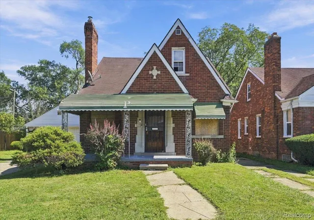 Photo 2 of Single family home for sale at 10646 Balfour Rd, Detroit, MI 48224 | MLS# 20261073602 | Listing updated on 2026-10-09