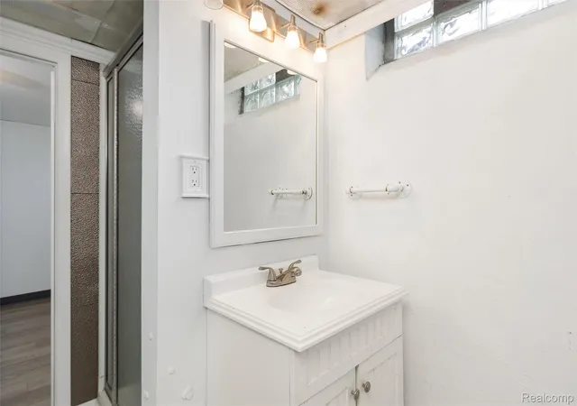 Photo 38 of Single family home for sale at 18753 San Diego Blvd, Lathrup Village, MI 48076 | MLS# 20261073607 | Listing updated on 2026-09-14