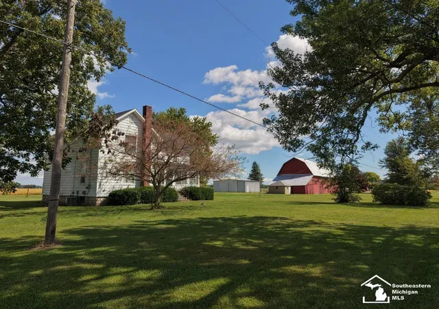 Photo 2 of Single family home for sale at 5634 W Dunbar Rd, Monroe, MI 48161 | MLS# 57050221575 | Listing updated on 2026-09-17