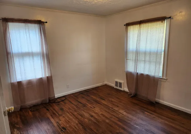 Photo 3 of Single family home for sale at 19212 Kingsville St, Harper Woods, MI 48225 | MLS# 81026048583 | Listing updated on 2026-09-19