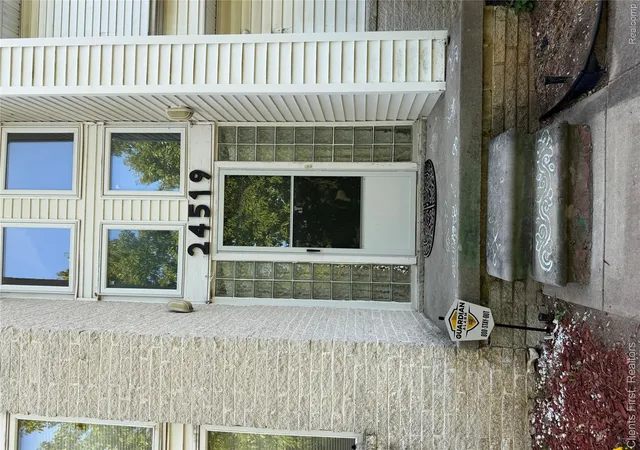 Photo 3 of Single family home for sale at 24519 Willowbrook, Novi, MI 48375 | MLS# 20261073623 | Listing updated on 2026-10-12
