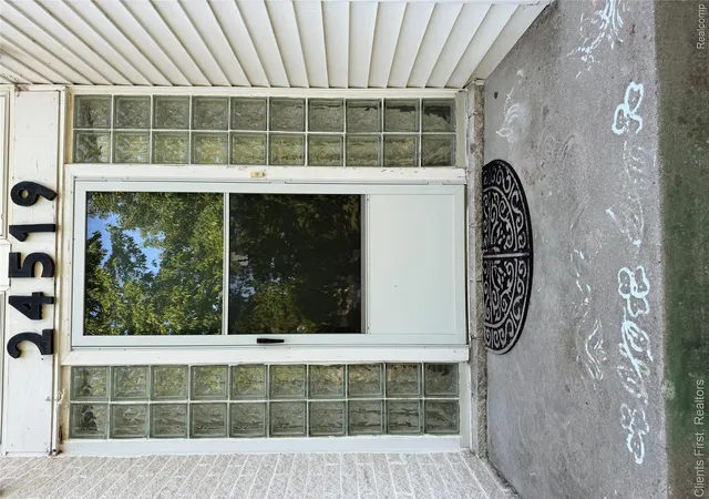 Photo 3 of Single family home for sale at 24519 Willowbrook, Novi, MI 48375 | MLS# 20261073623 | Listing updated on 2026-10-24