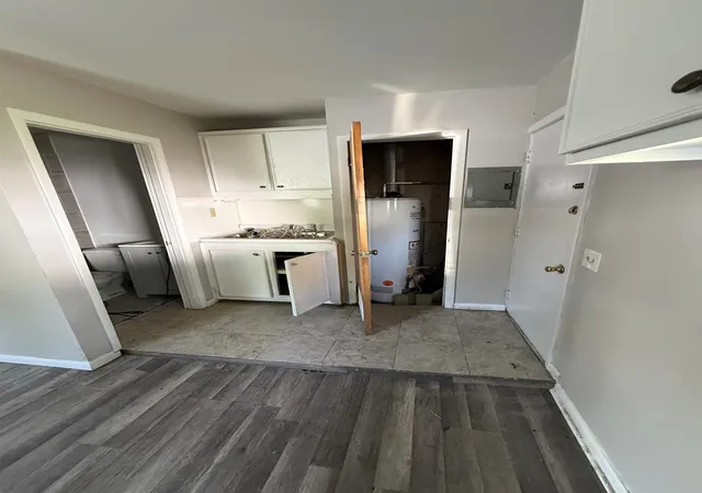 Photo 3 of Multi family home for sale at 3642 Western Rd, Flint, MI 48506 | MLS# 5050221578 | Listing updated on 2026-09-12