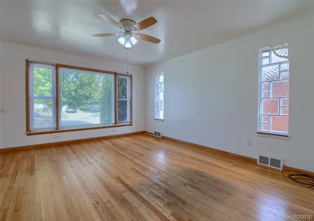 Photo 4 of Single family home for sale at 17084 Stricker Ave, Eastpointe, MI 48021 | MLS# 20261073628 | Listing updated on 2026-09-12