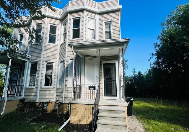 Photo 1 of Condo for sale at 233 Leicester Ct, Detroit, MI 48202 | MLS# 20261073634 | Listing updated on 2026-09-12