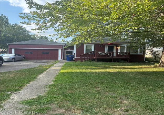 Photo 1 of Single family home for sale at 35312 Chestnut St, Wayne, MI 48184 | MLS# 20261073635 | Listing updated on 2026-09-12
