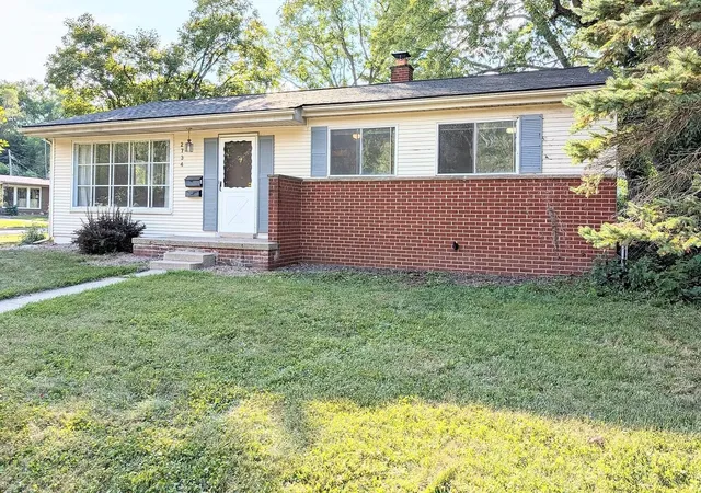 Photo 17 of Single family home for sale at 2734 Hampshire Rd, Ann Arbor, MI 48104 | MLS# 81026048599 | Listing updated on 2026-09-12