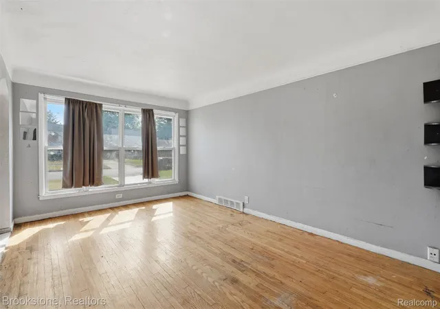 Photo 2 of Single family home for sale at 9635 Artesian St, Detroit, MI 48228 | MLS# 20261073644 | Listing updated on 2026-09-12