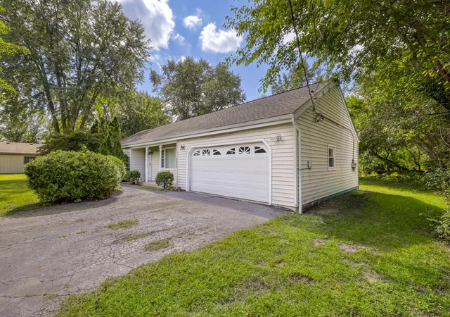 Photo 2 of Single family home for sale at 20300 Inkster Rd, Romulus, MI 48174 | MLS# 81026048601 | Listing updated on 2026-09-15