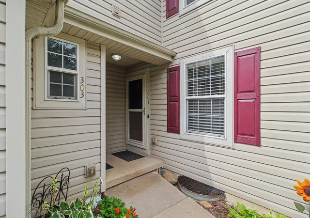 Photo 2 of Condo for sale at 301 Victoria Dr, Dexter, MI 48130 | MLS# 66026048603 | Listing updated on 2026-09-12