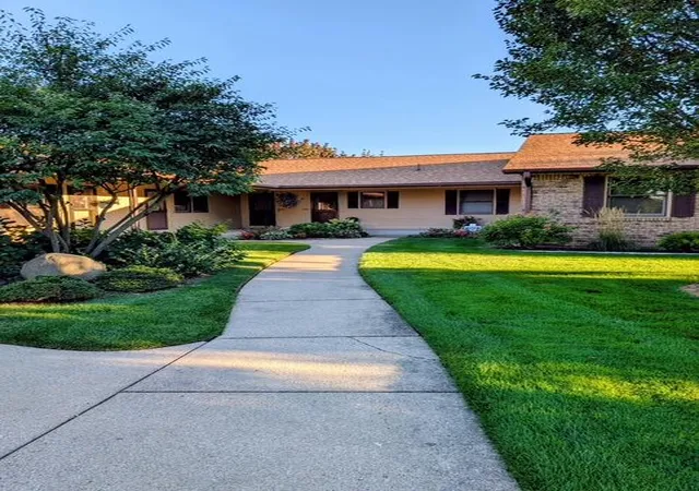 Photo 2 of Condo for sale at 2856 S Wentward Ct #34, Hudsonville, MI 49426 | MLS# 72026048621 | Listing updated on 2026-10-14