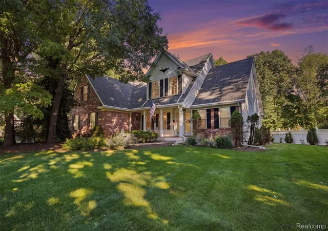 Photo 1 of Sale Pending at 4909 Yax Pointe Dr, Howell, MI 48843 | MLS# 20261073666 | Listing updated on 2026-10-19