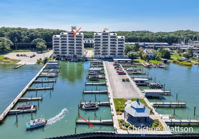 Condo for sale at 2964 Lakeshore Dr #E702, Muskegon, MI 49441 | MLS# 71026048670